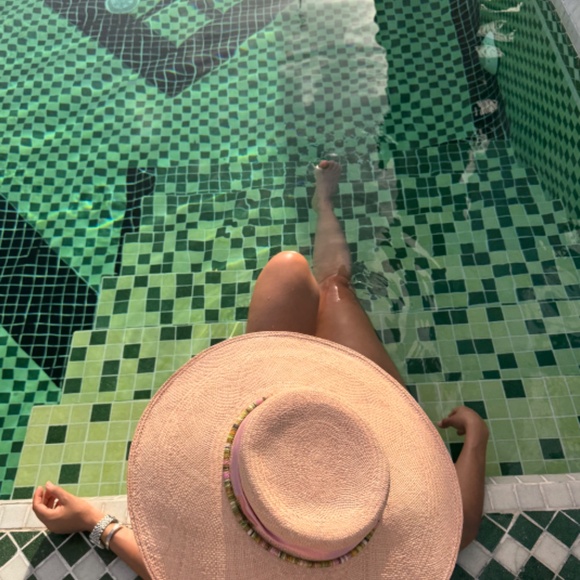 ITZEL STRAW HAT - Picture 7 of 9